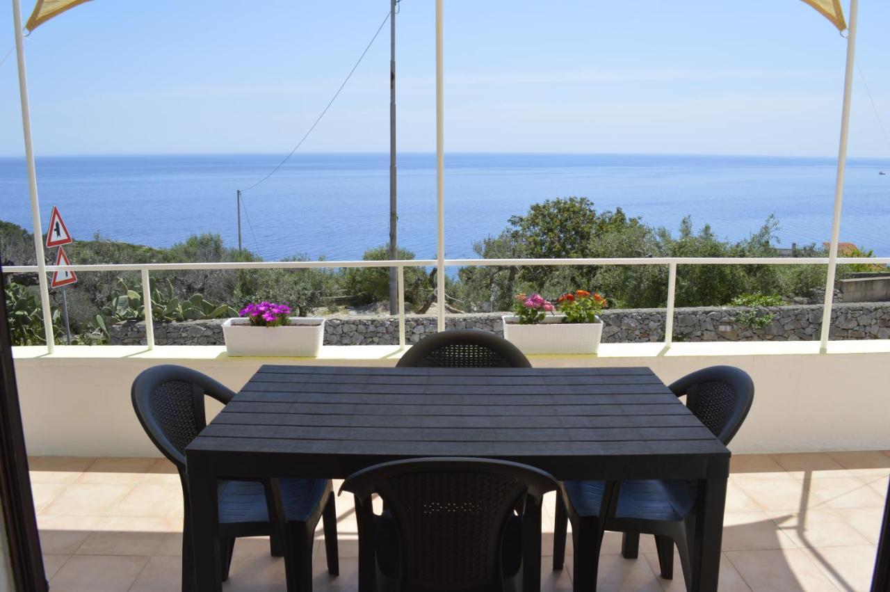 Casa Vacanza Salentina Гальяно-дель-Капо Экстерьер фото